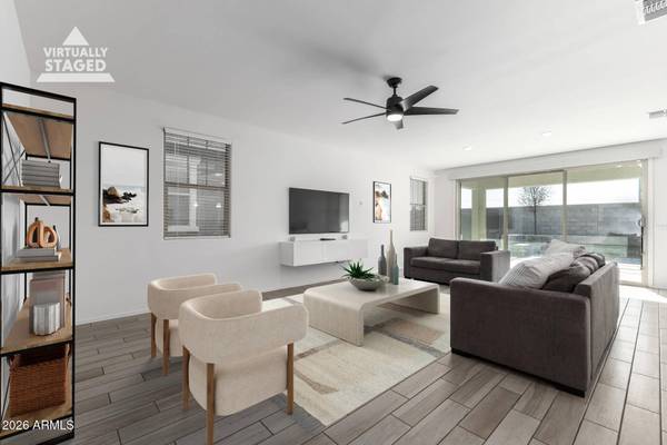 7910 N 82ND Lane, Glendale, AZ 85303