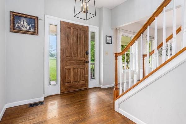 5301 Cosgray Road, Amlin, OH 43002