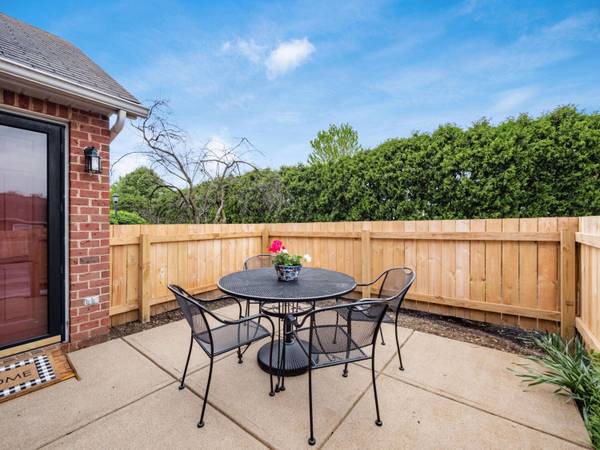 2594 Roberts Court, Hilliard, OH 43026