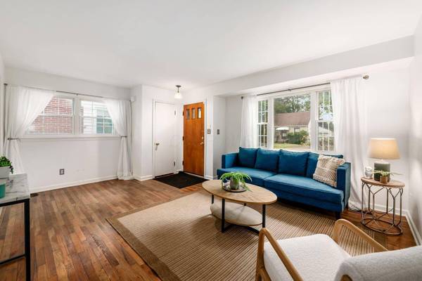 93 Leland Avenue, Columbus, OH 43214