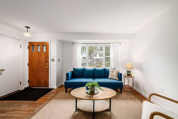 93 Leland Avenue, Columbus, OH 43214