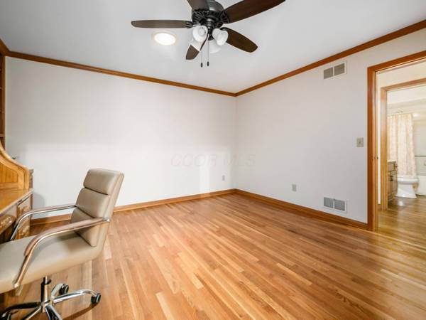 3249 Newgate Court, Dublin, OH 43017