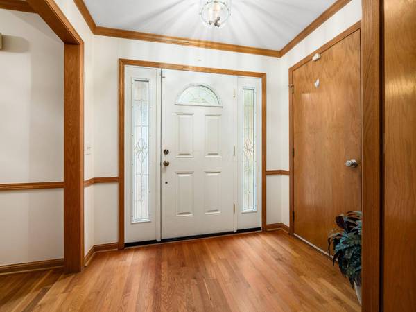 3249 Newgate Court, Dublin, OH 43017