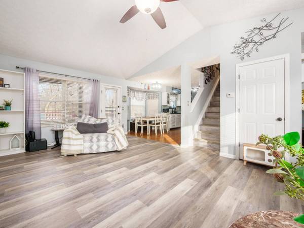 6008 Wexford Park Drive, Columbus, OH 43228