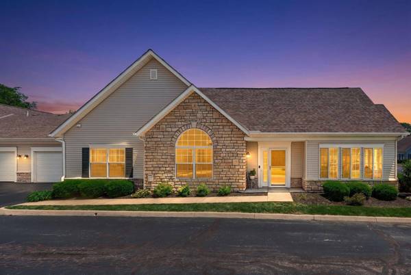 4876 Ashleigh Drive, Dublin, OH 43016