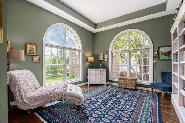 7983 Oak Meadow Drive, Dublin, OH 43016