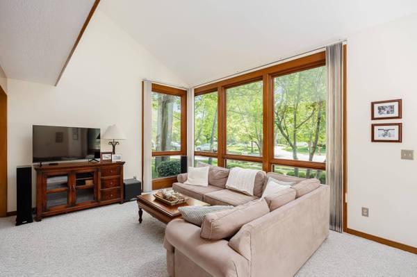 4160 Bowmansroot Court, Hilliard, OH 43026