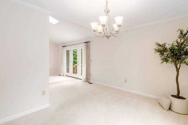 5717 Newgate Road, Dublin, OH 43017