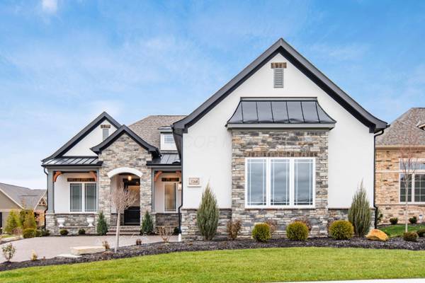 3264 Wolf Ridge Drive, Dublin, OH 43017