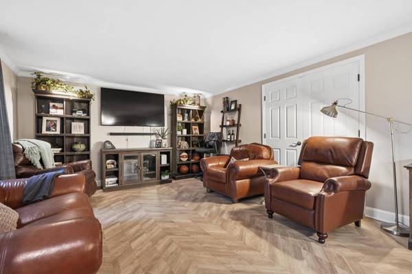 4476 Shire Mill Road, Hilliard, OH 43026