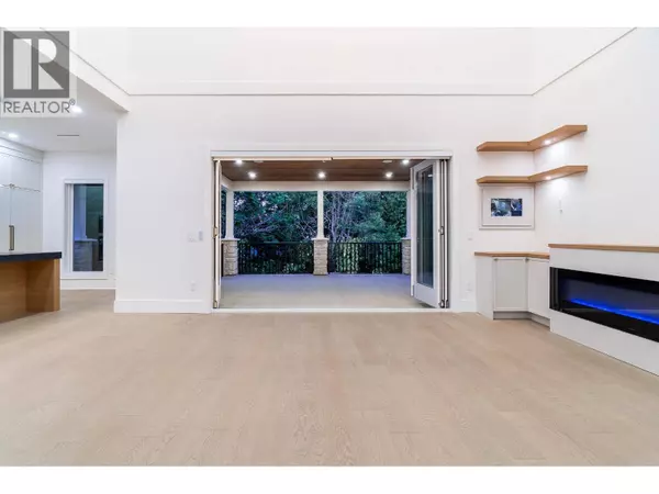 882 ENGLISH BLUFF ROAD, Delta, BC V4M2N5