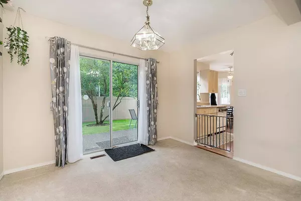 14861 98 AVE #128, Surrey, BC V3R 0A2