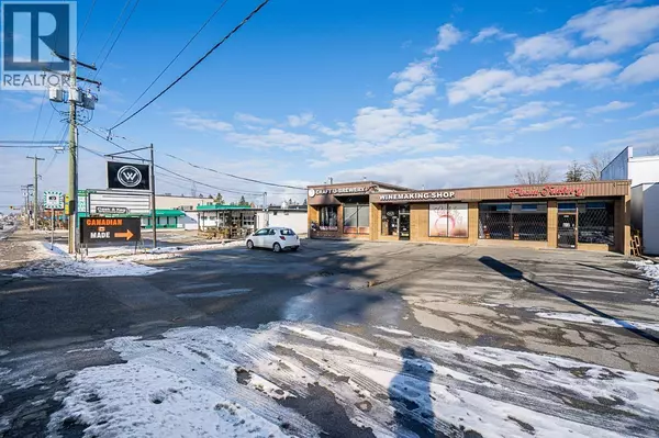 20767 LOUGHEED HIGHWAY, Maple Ridge, BC V2X2R2