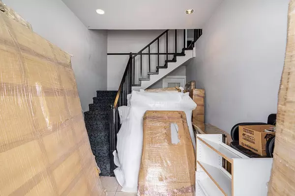 12318 84 #24, Surrey, BC V3W0N2