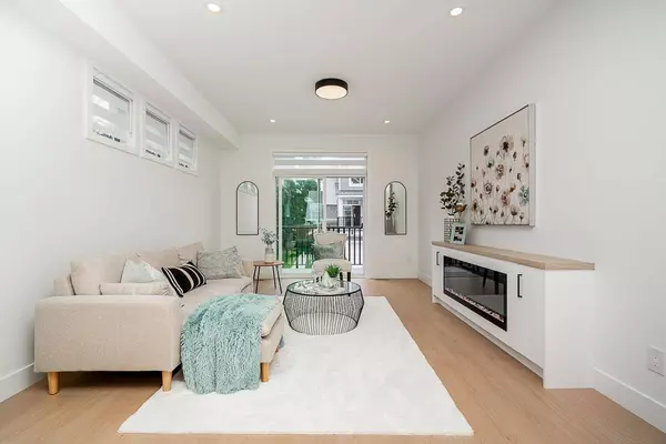 2525 156 ST #4, Surrey, BC V3V 7P2