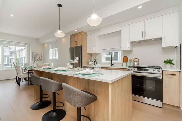 2525 156 #6, Surrey, BC V3P1C7