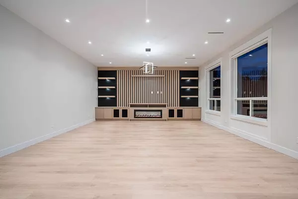 10671 127A STREET, Surrey, BC V3V5L7