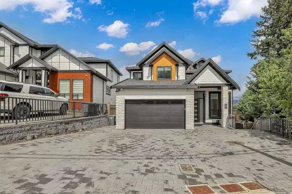 14271 Grosvenor RD, Surrey, BC V3R 5H2