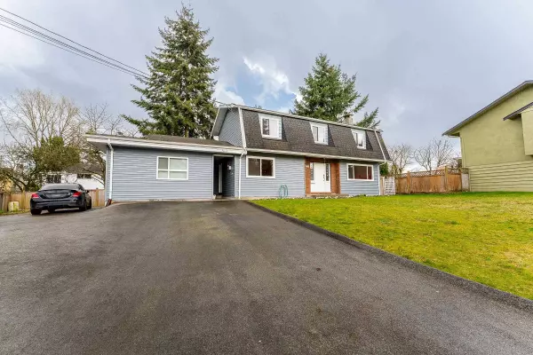 12764 104a AVE, Surrey, BC V3V 6C1