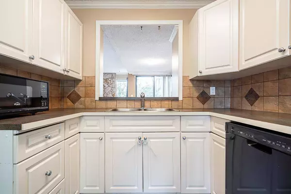 9348 128 ST #37, Surrey, BC V3V6A4