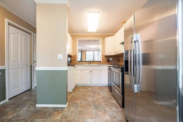 9348 128 ST #37, Surrey, BC V3V 6A4