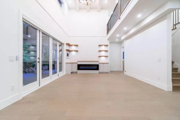 882 English Bluff RD, Delta, BC V4M 2N5