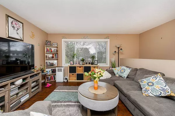 18340 63A AVENUE, Surrey, BC V3S8A8