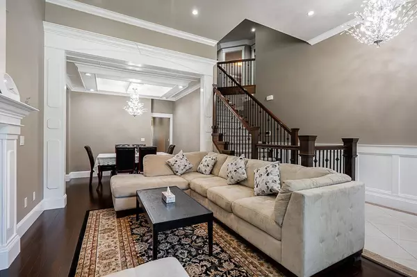 5909 125 ST, Surrey, BC V3X 1X2