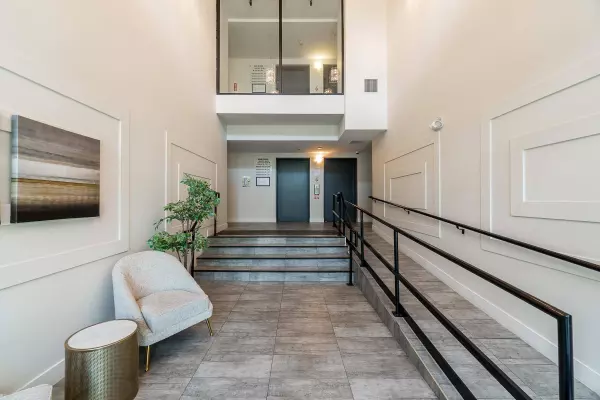 15351 101 AVE #317, Surrey, BC V3R 0G2