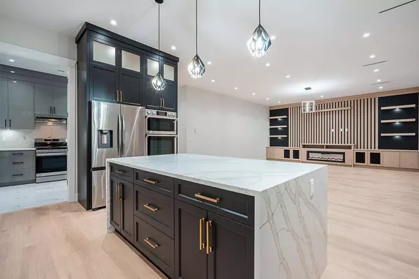 10671 127a ST, Surrey, BC V3V 5L7