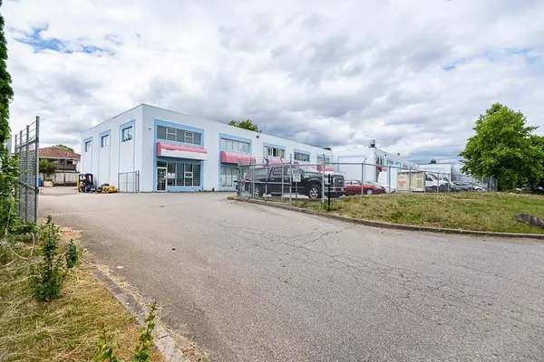 12318 84 AVE #24, Surrey, BC V3W0N2