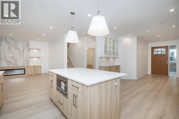 5483 7 AVENUE, Delta, BC V4M1P7