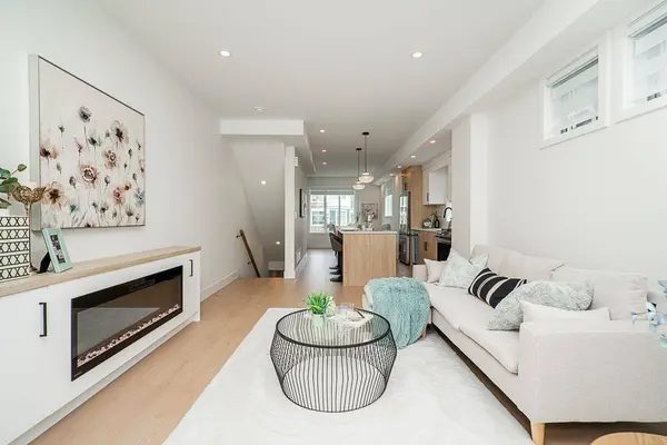 2525 156 ST #6, Surrey, BC V3P1C7