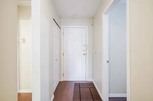 14355 103 AVE #206, Surrey, BC V3T5V5