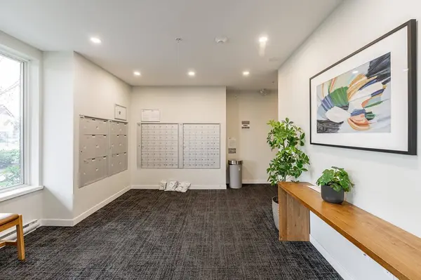 15858 Fraser HWY #307, Surrey, BC V4N 6X4