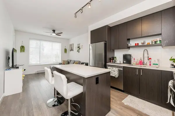 15858 Fraser HWY #307, Surrey, BC V4N 6X4