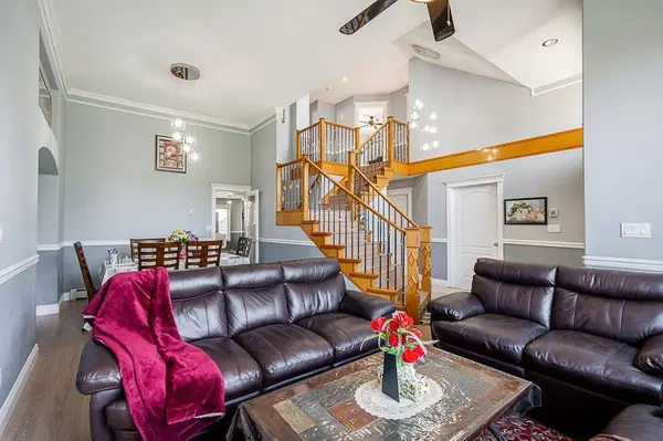 12608 67A AVENUE, Surrey, BC V3W1G3