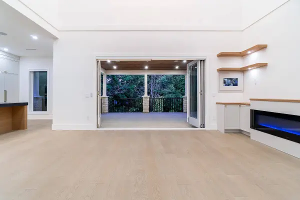 882 English Bluff RD, Delta, BC V4M 2N5