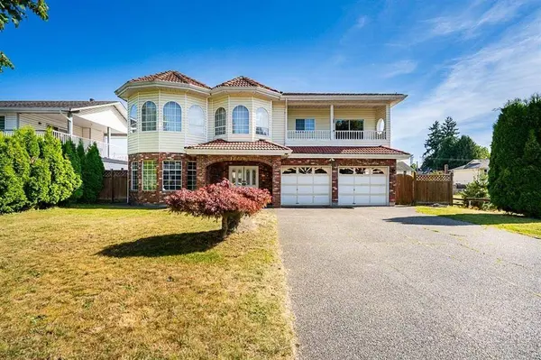 12276 75a AVE, Surrey, BC V3W 9P6