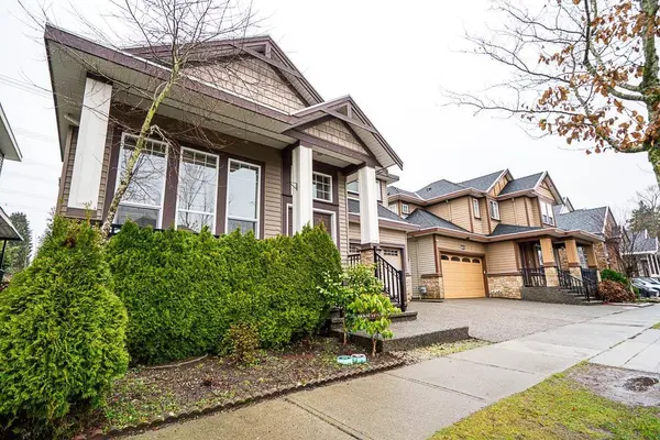 6663 125a ST, Surrey, BC V3W 1V7