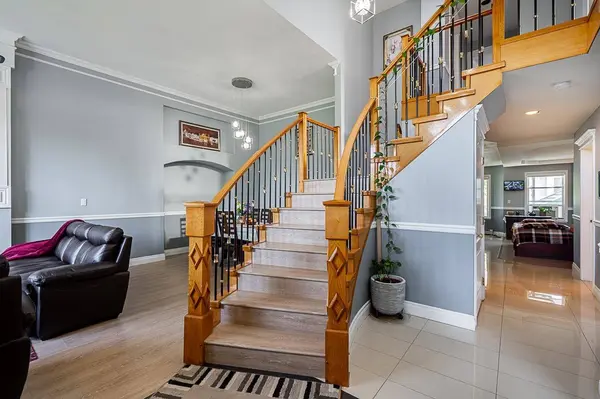 12608 67a AVE, Surrey, BC V3W 1G3