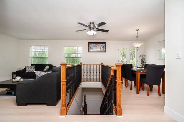 12242 64 AVENUE, Surrey, BC V3W1W7