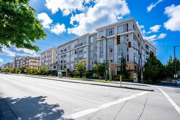 13728 108 AVE #103, Surrey, BC V3T 0G2