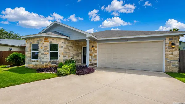 1307 RICKS CIR, San Antonio, TX 78251