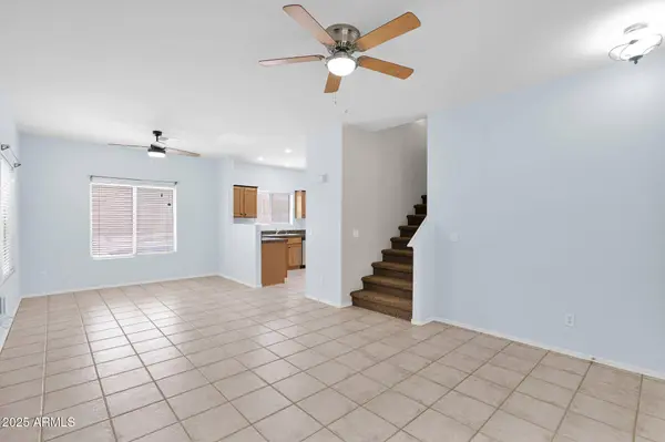 30032 N DESERT WILLOW Boulevard, San Tan Valley, AZ 85143