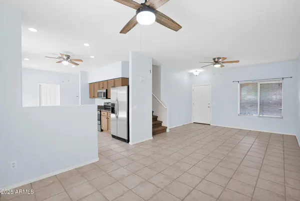 30032 N DESERT WILLOW Boulevard, San Tan Valley, AZ 85143
