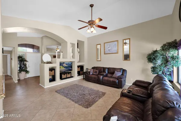 1144 E NUNNELEY Road, Gilbert, AZ 85296