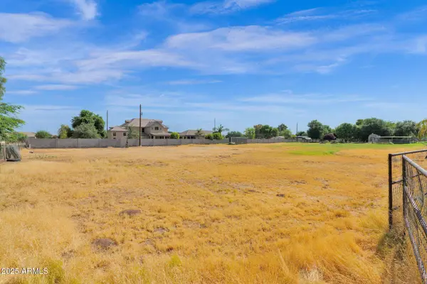 21 S 145TH Street #-, Gilbert, AZ 85298