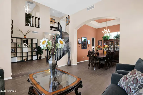 339 E HORSESHOE Avenue, Gilbert, AZ 85296
