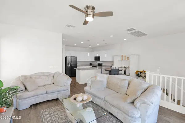 4018 E PONY Lane #101, Gilbert, AZ 85295